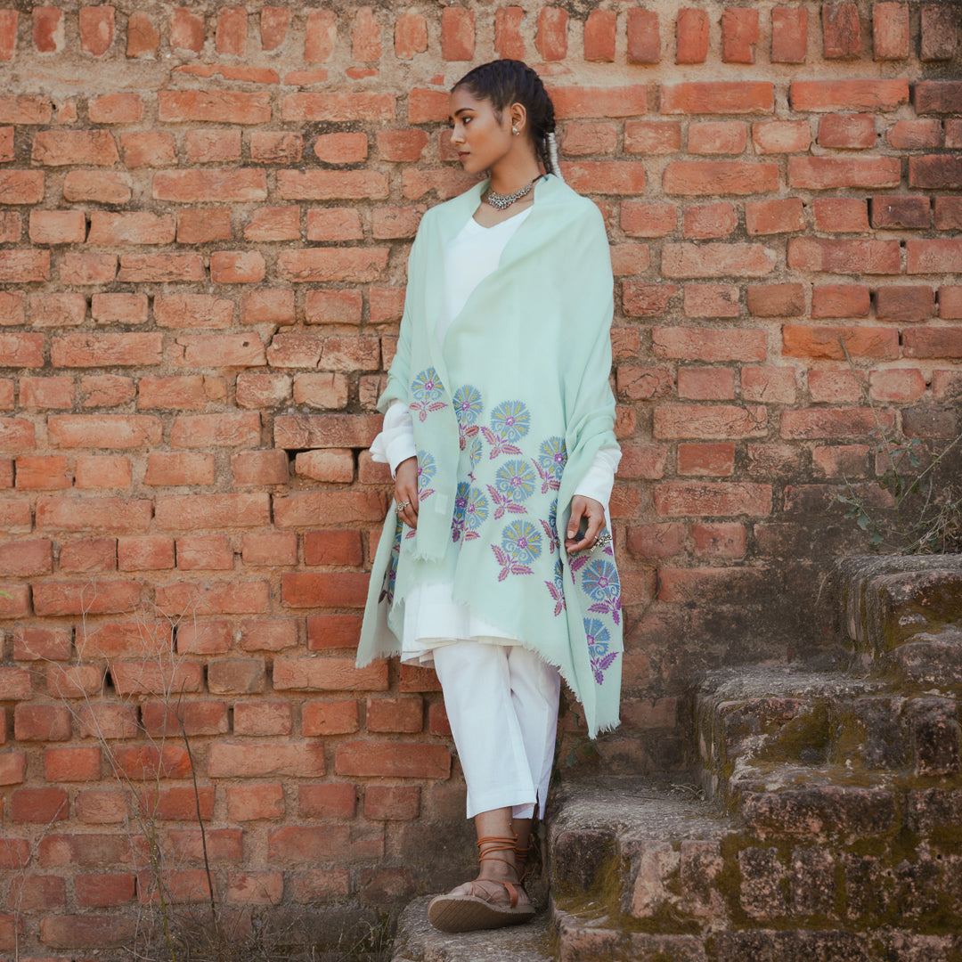 BLOSSOMING WHIMSEY - MINT GREEN