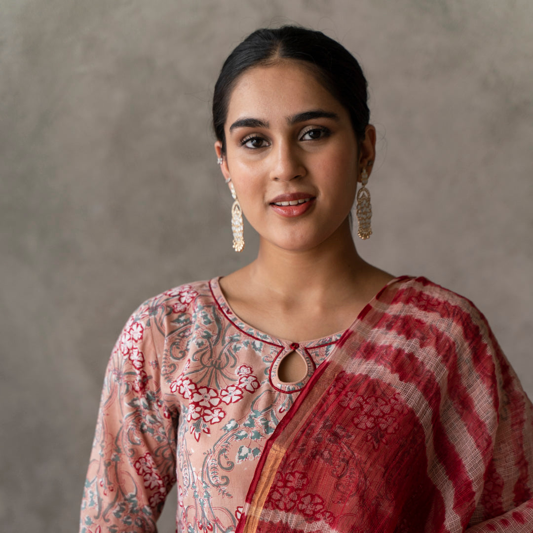Peach block printed with keyhole detail straight fit suit set with dupatta