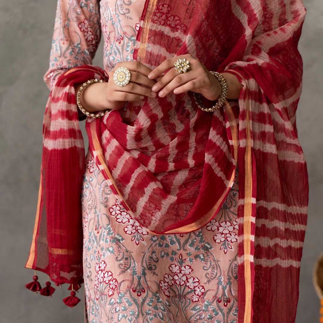 Peach block printed with keyhole detail straight fit suit set with dupatta
