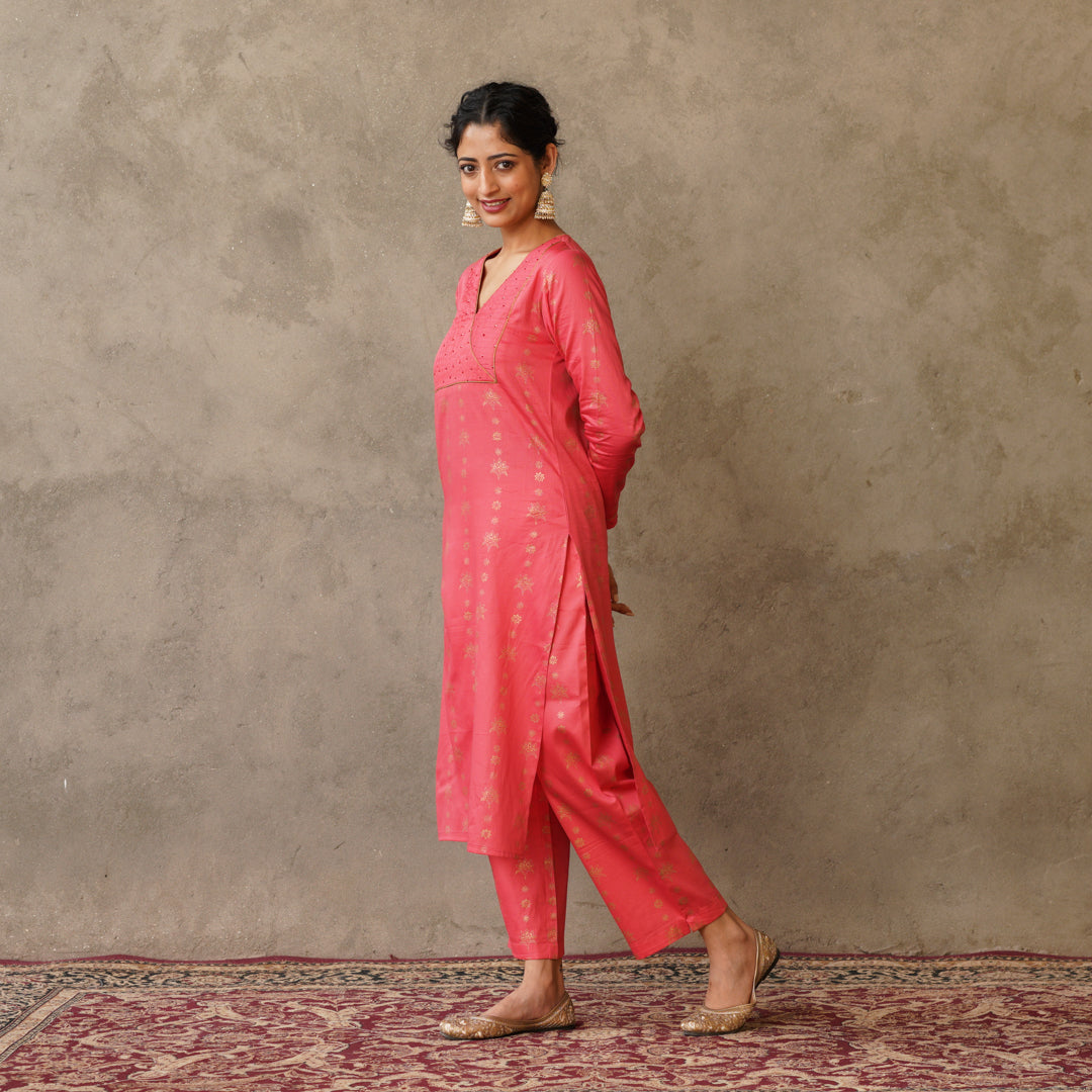 Gold Block Printed Coral Pintuck Details Straight Fit Kurta with Matching Straight Pants (Set of 2)
