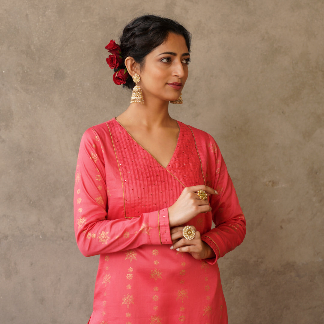 Gold Block Printed Coral Pintuck Details Straight Fit Kurta with Matching Straight Pants (Set of 2)
