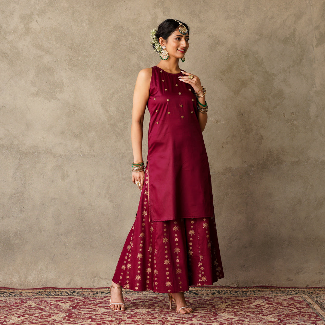 Plum sleeveless Kurta with Hand Embroidery Details with Block Printed Sharara with Chanderi Dupatta (Set of 3)