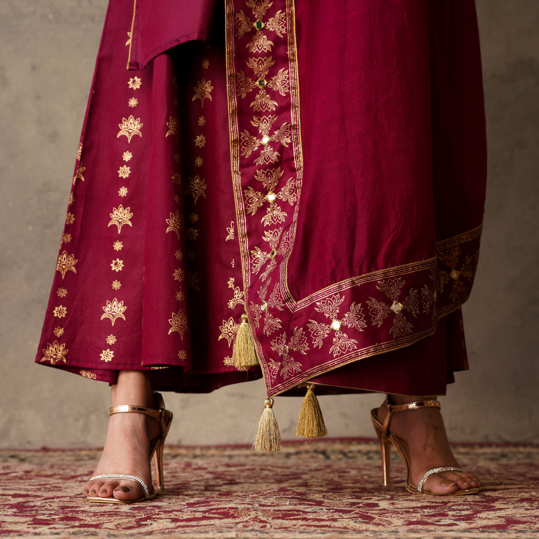 Plum Chanderi Dupatta with Block Printed Border and Embroidery Details