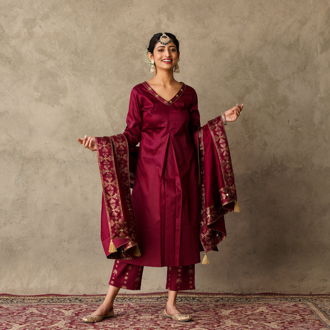Plum Chanderi Dupatta with Block Printed Border and Embroidery Details