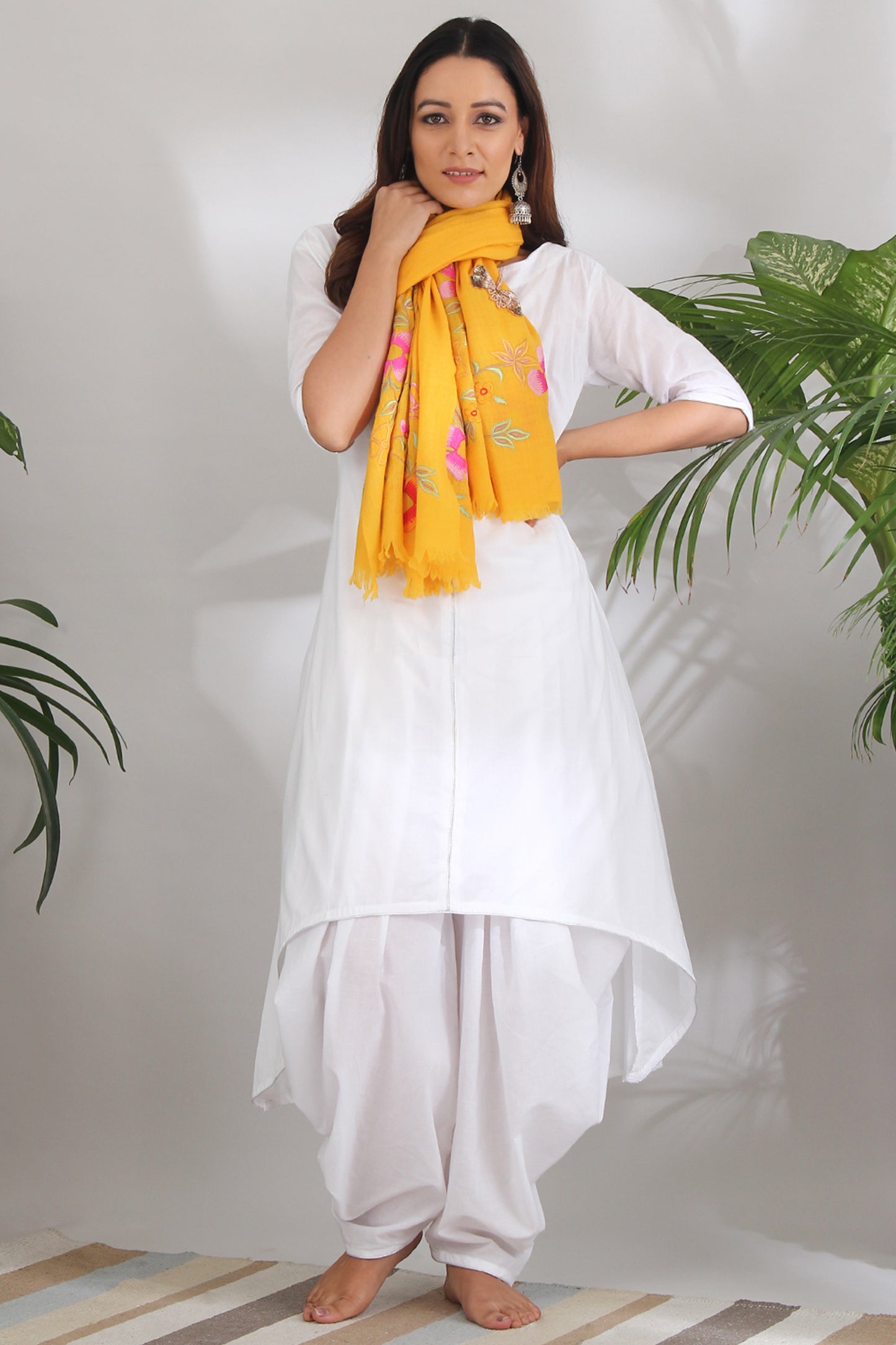 SPRING DREAM YELLOW SHAWL