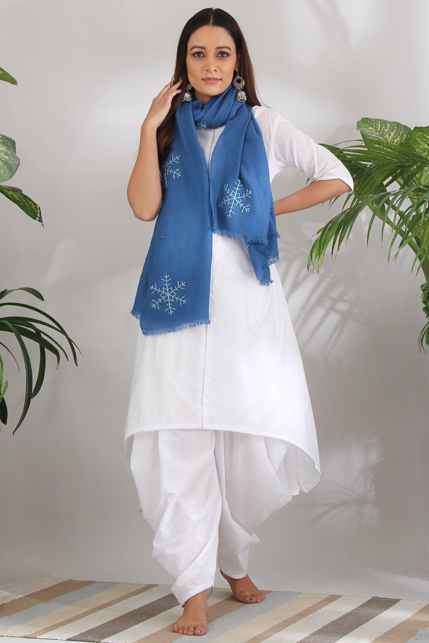 MAGICAL CHRISTMAS - BLUE