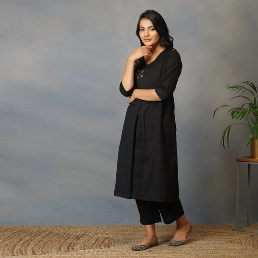 Black Straight Kurta with Ajrak Applique work set with Pants (Set of 2)