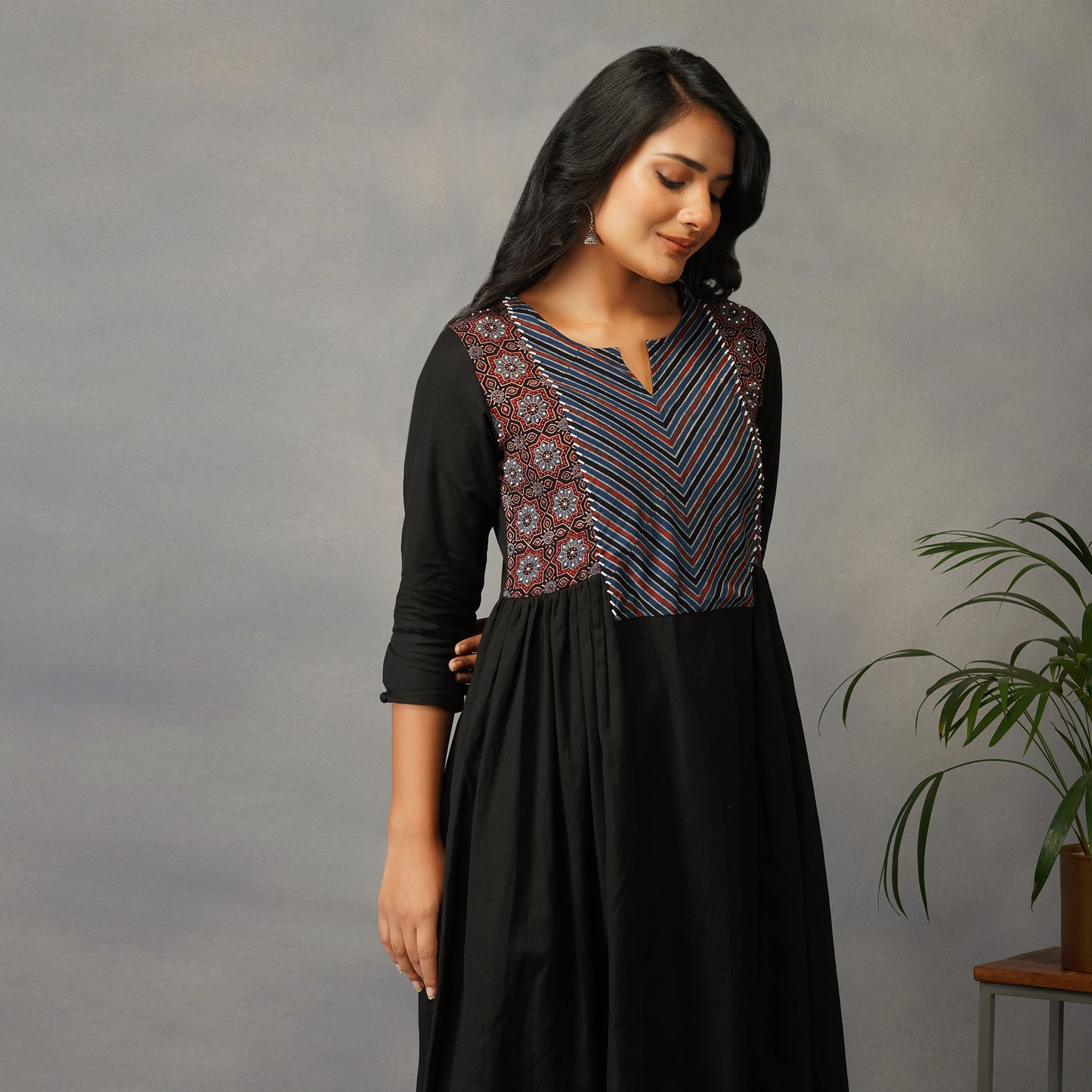 Black Side Panel Kurta with Handblock Ajrak