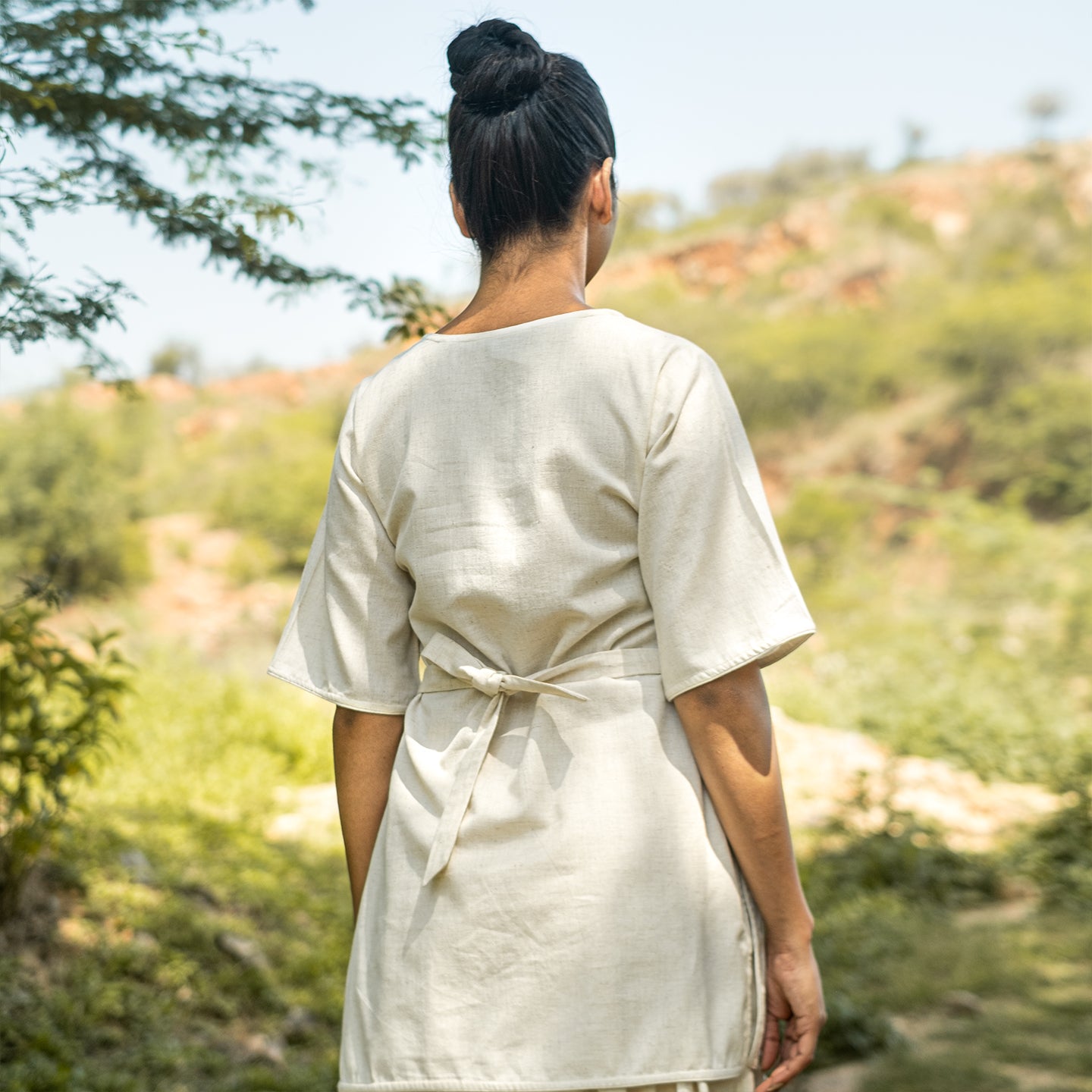 Best Yoga White Cotton Top for Women |AKISO