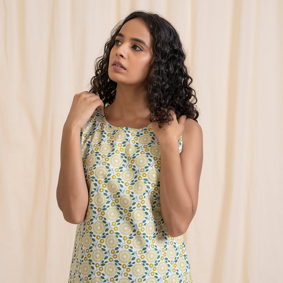 Yellow Green Sleeveless Shift Dress