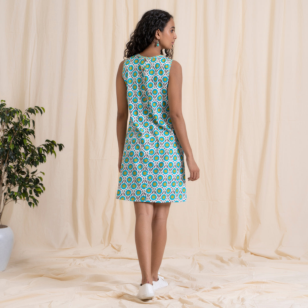 Blue Green Sleeveless Shift Dress