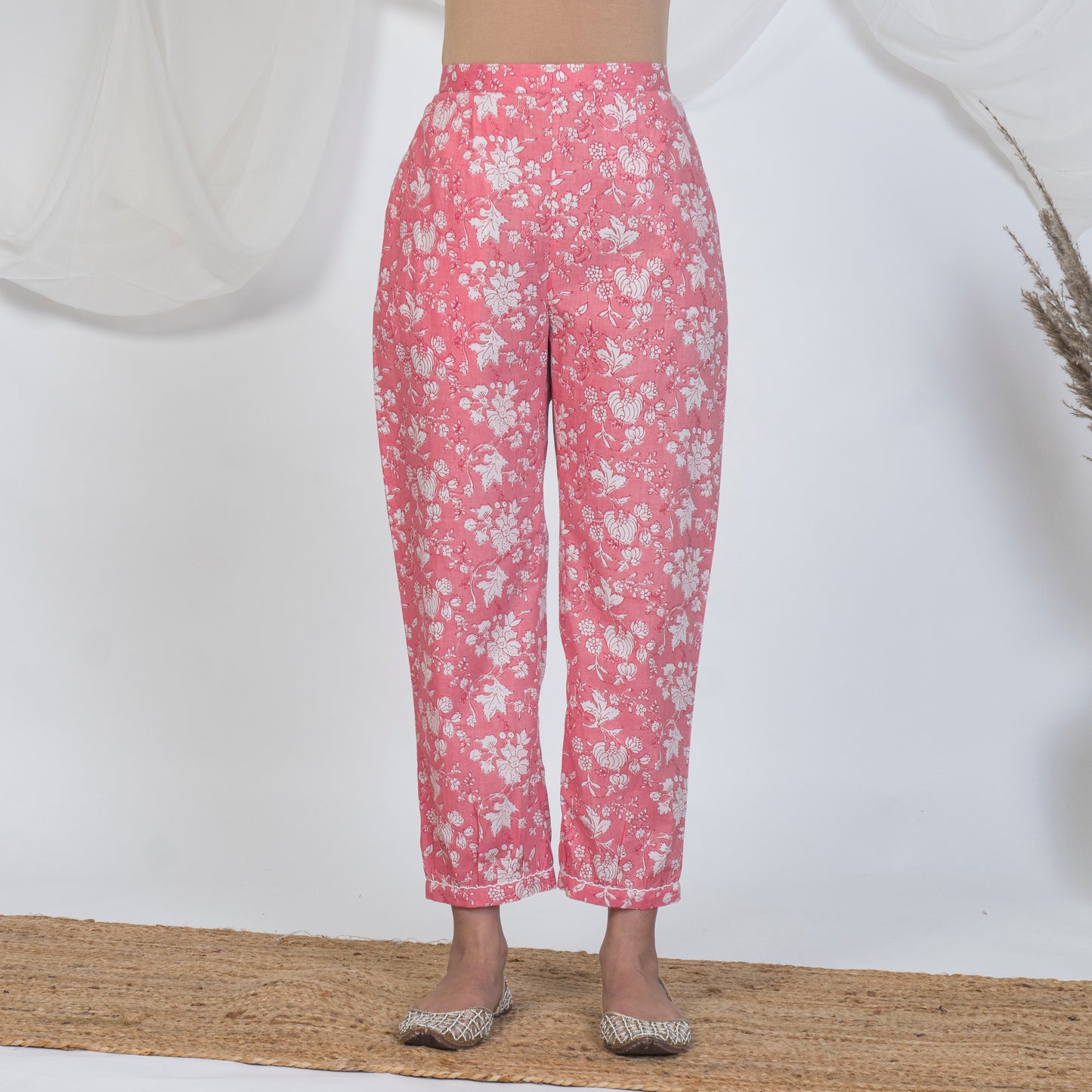 Irani Pants in Pink