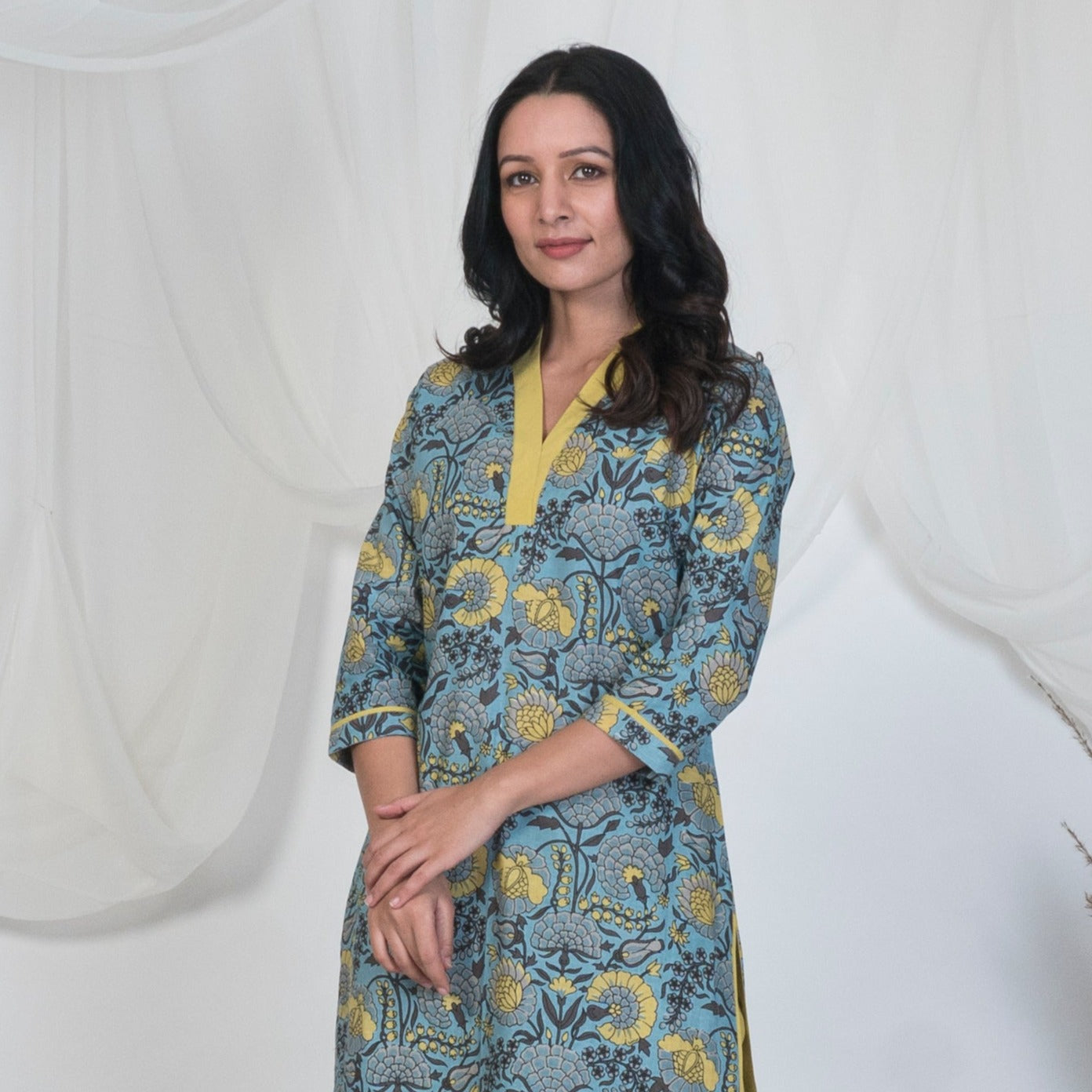 V Neck Kurta Set in Blue and Yellow with Solid pants