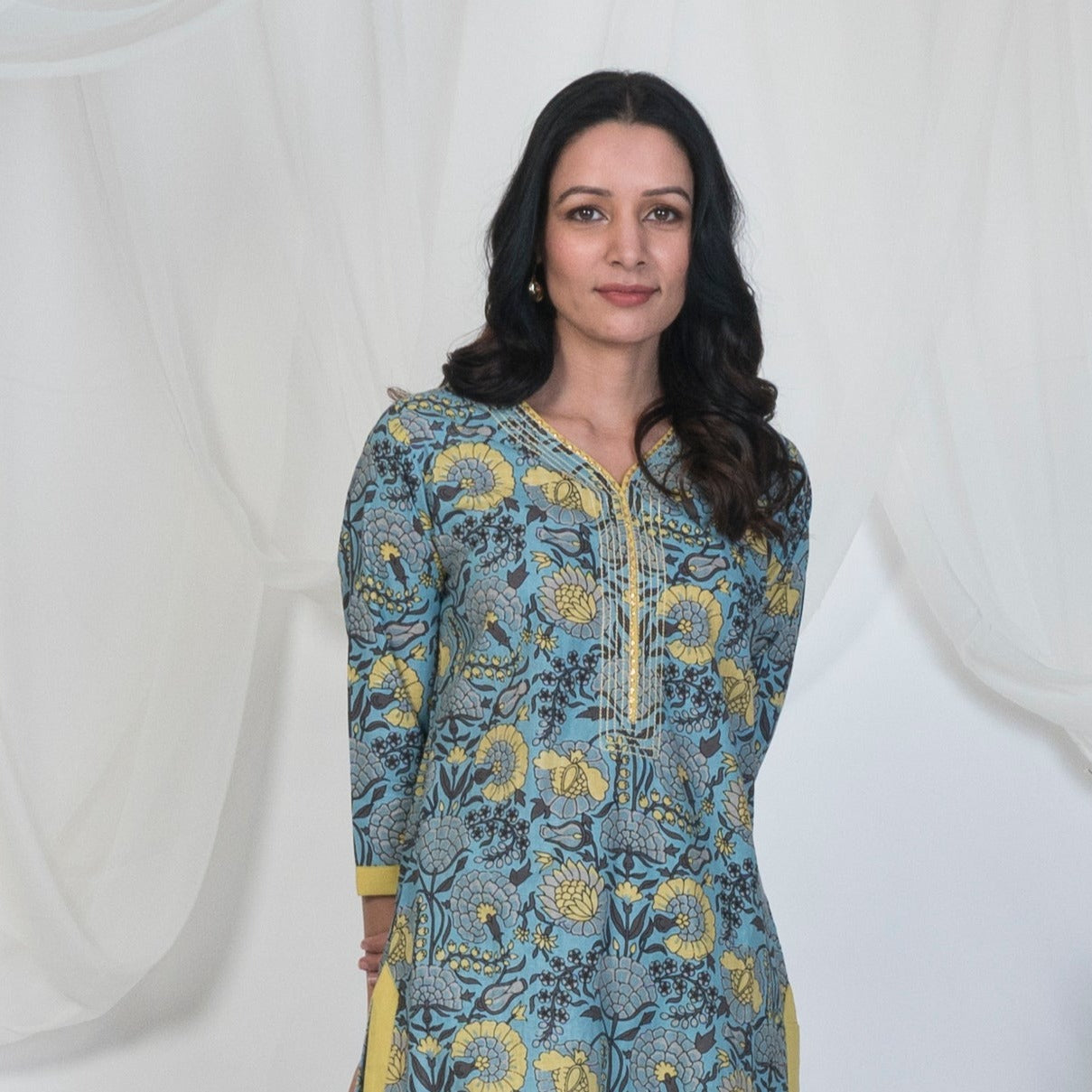 V Nech Kurta with Embroidery and Lace Detail in Blue and Yellow