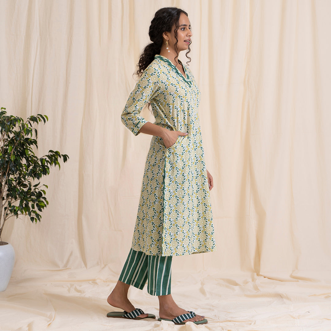 Yellow and Green Print V Nech Kurta
