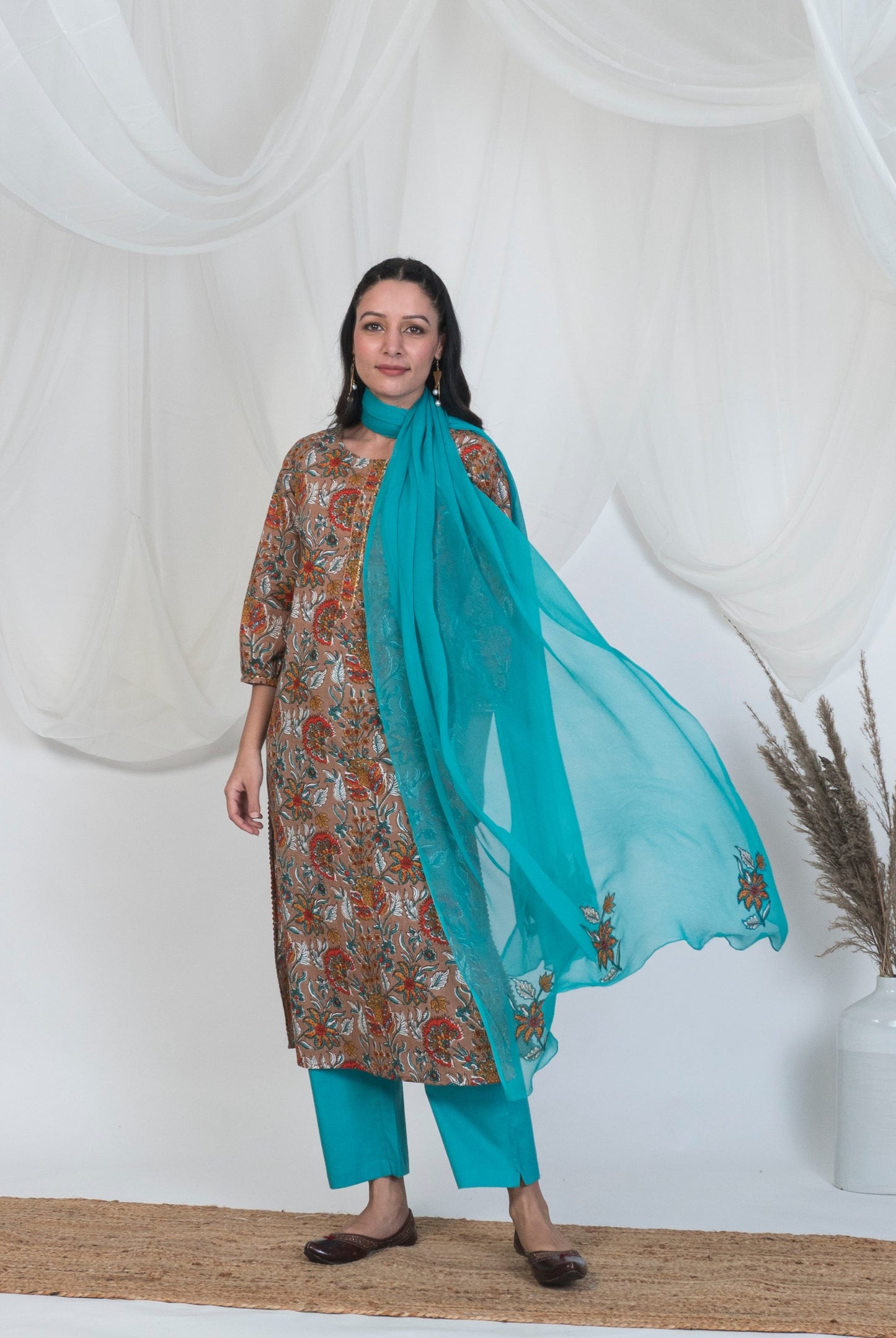Blue Dupatta with Mughal Butta Embroidery