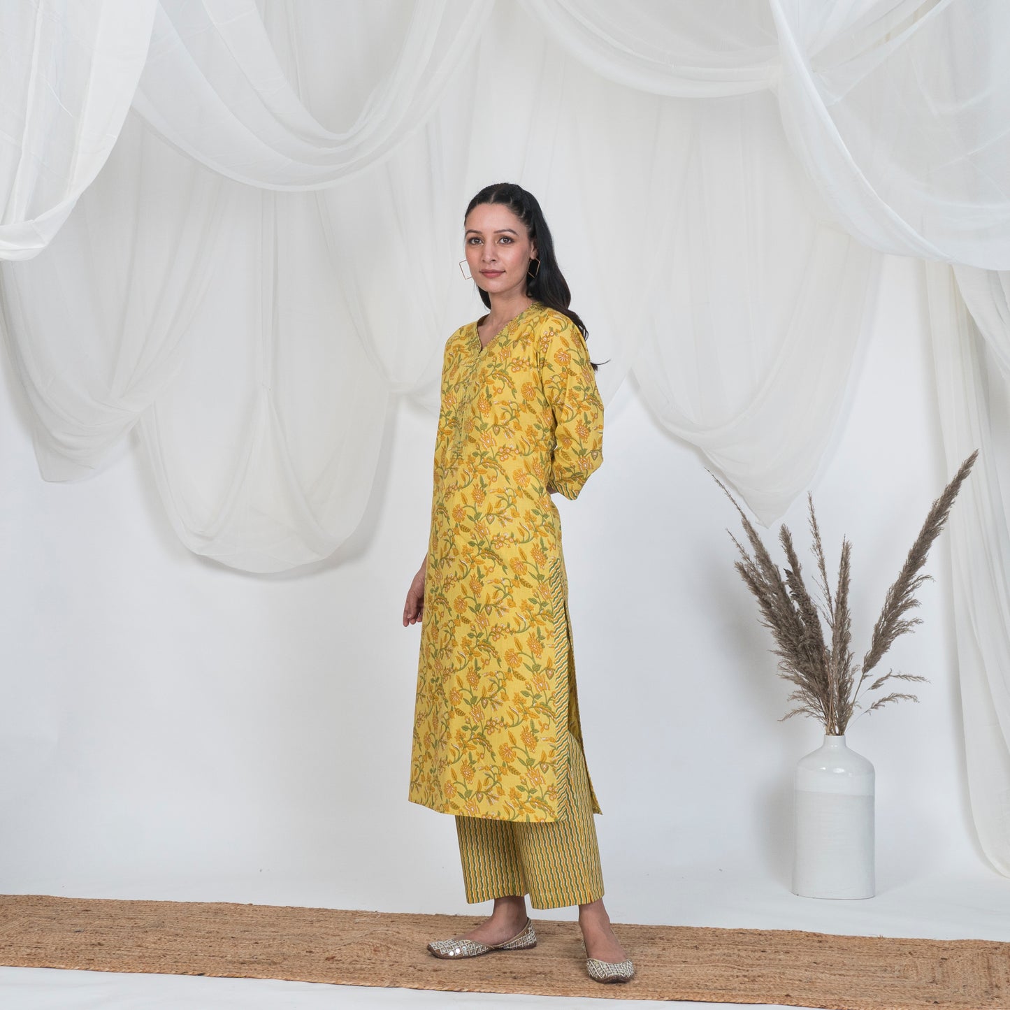 V Nech Kurta with Embroidery and Lace Detail in Yellow Print
