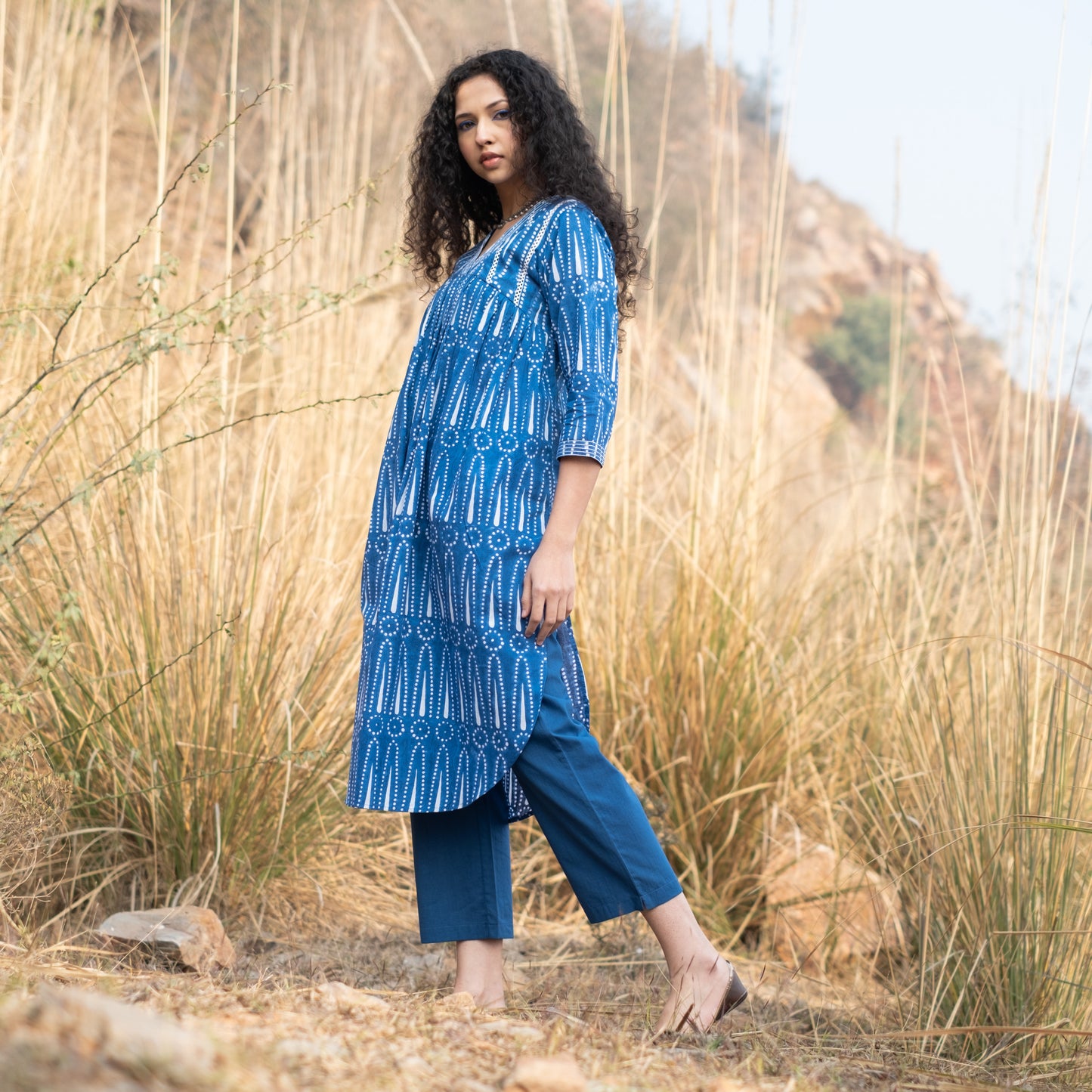 Indigo block printed gathered kurta with V Neck lace detail