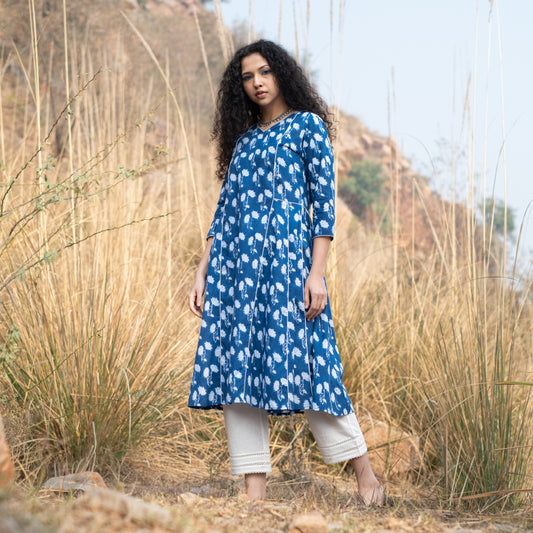 Indigo block printed panelled anarkali kurta with white piping detail