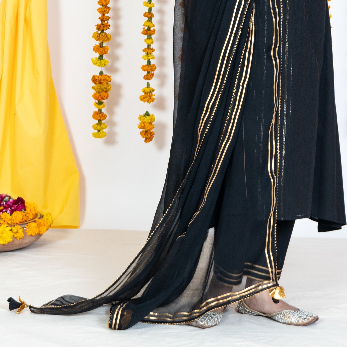 Black Round Neck, Puffed Chiffon Sleeves Kurta Set With Dupatta