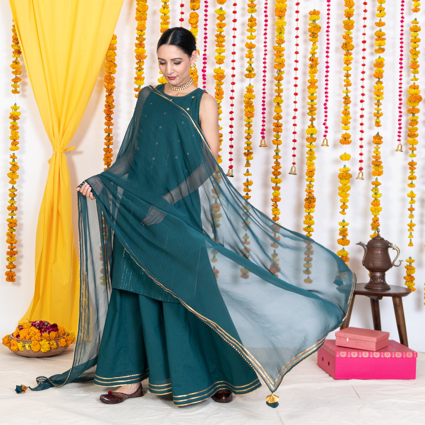 Green Round Neck, Sleeveless Embroidery Short Kurta Sharara Set With Dupatta (Set Of 3)