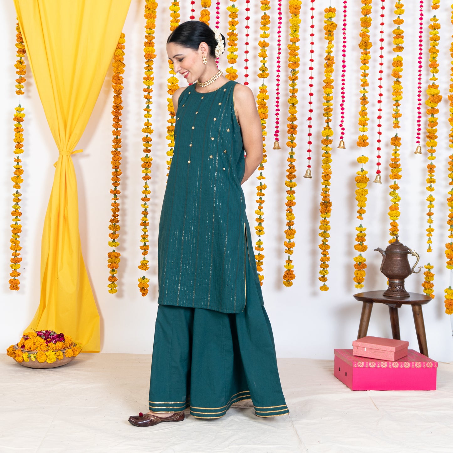 Green Round Neck, Sleeveless Embroidery Short Kurta Sharara Set With Dupatta (Set Of 3)