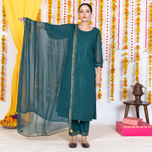 Green Dupatta With Gotta Embroidery & Tassels