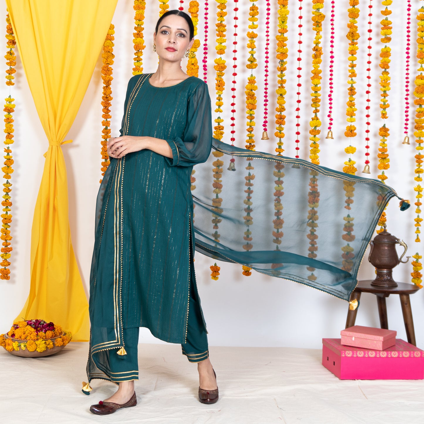 Green Dupatta With Gotta Embroidery & Tassels