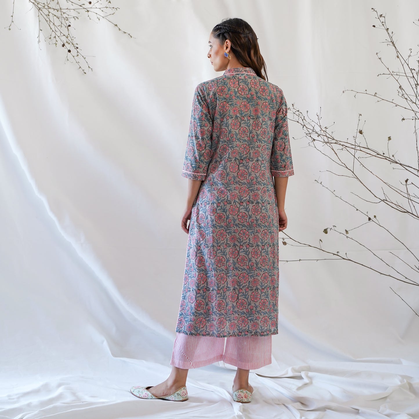 women's cotton long kurta in grey and pink handblock print