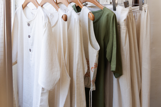 Best Cotton Yoga Wear for Men: What Actually Matters
