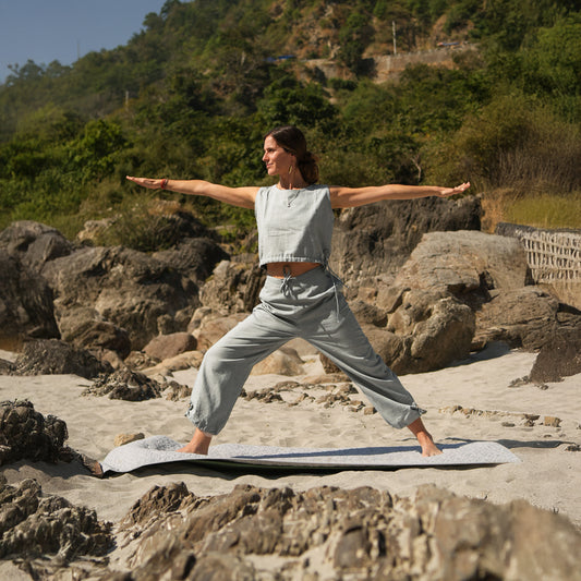 The Best Yoga Pants for Everyday Wear: How to Find Non-See-Through Comfort You’ll Actually Want to Live In