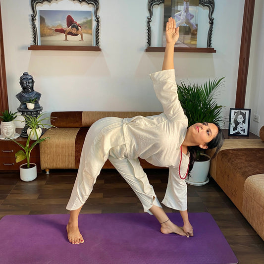 Seasonal Layering: How U.S. Yogis Wear Cotton Yoga Pants Year-Round (Spring Biodiversity to Winter Cozy)