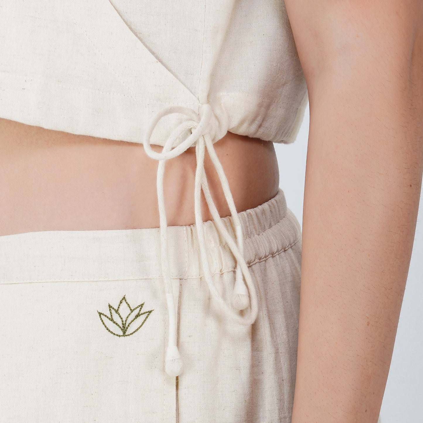 Women Cotton Yoga Pants and Yoga Top Set White -Apas