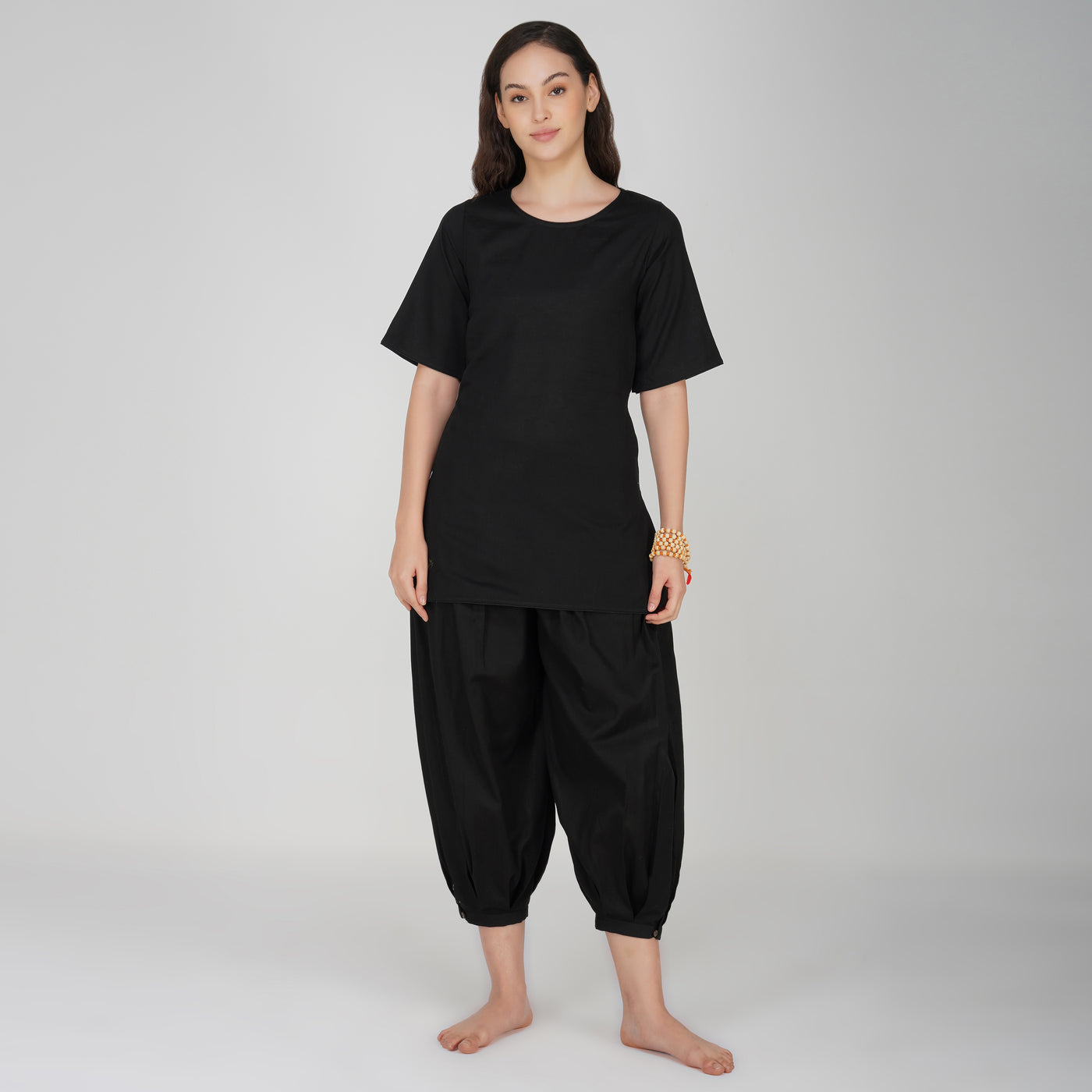 Women Cotton Yoga Pants and Yoga Top Set Black -Chakra — view 1