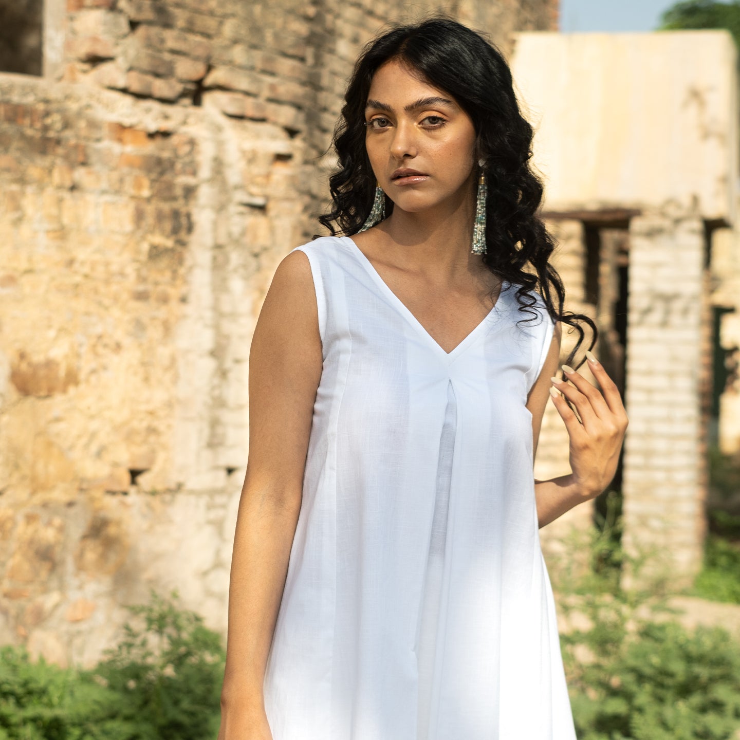 White A-line flared kurta with front pleat detail