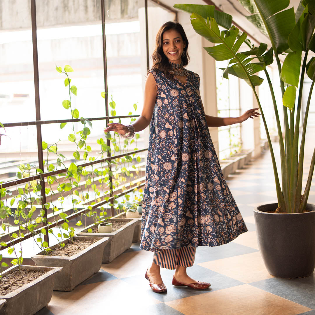 Blue Block Printed Flared Front Pleated Kurta