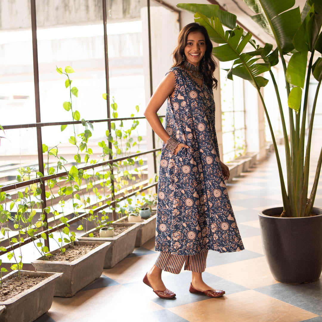 Blue Block Printed Flared Front Pleated Kurta