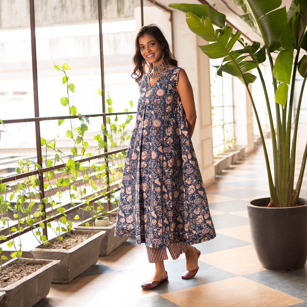 Blue Block Printed Flared Front Pleated Kurta