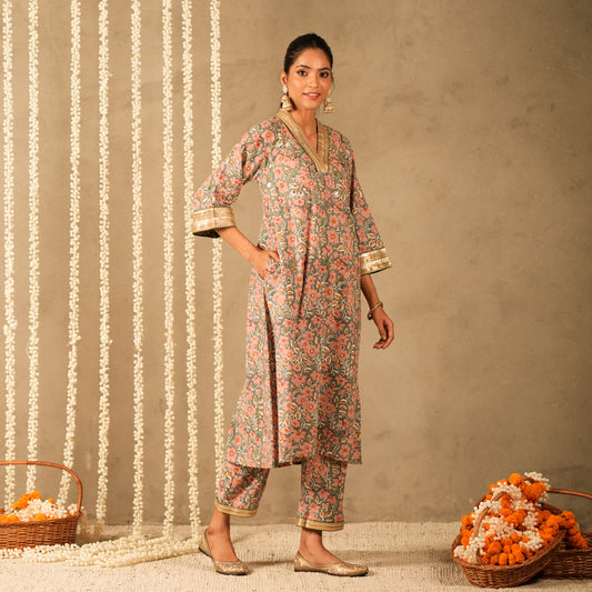 Green Floral Printed V Neck Long A Line Kurta with Straight Pants (Set of 2)