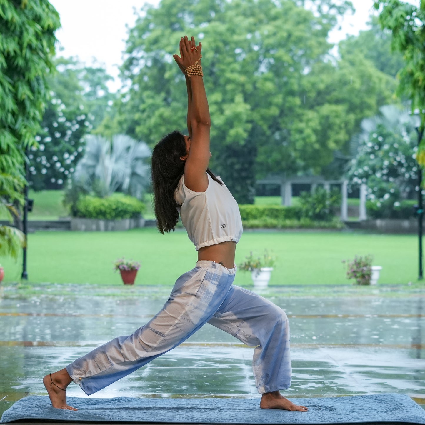 Womens Yoga Top White Ananda