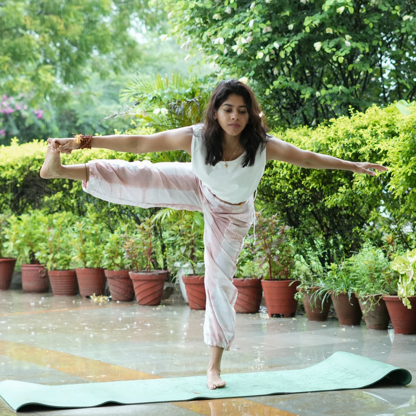 Womens Yoga Pant and Yoga Top Tie and Dye Set Pink Ananda
