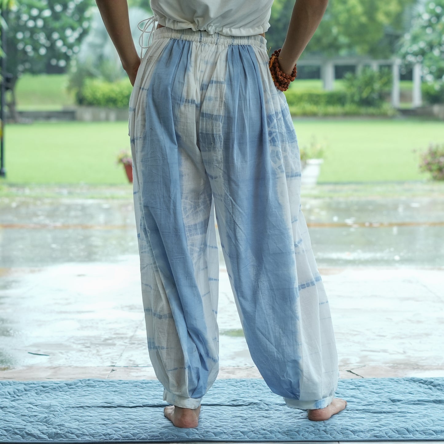 Womens Yoga Pant and Yoga Top Tie and Dye Set blue Yama