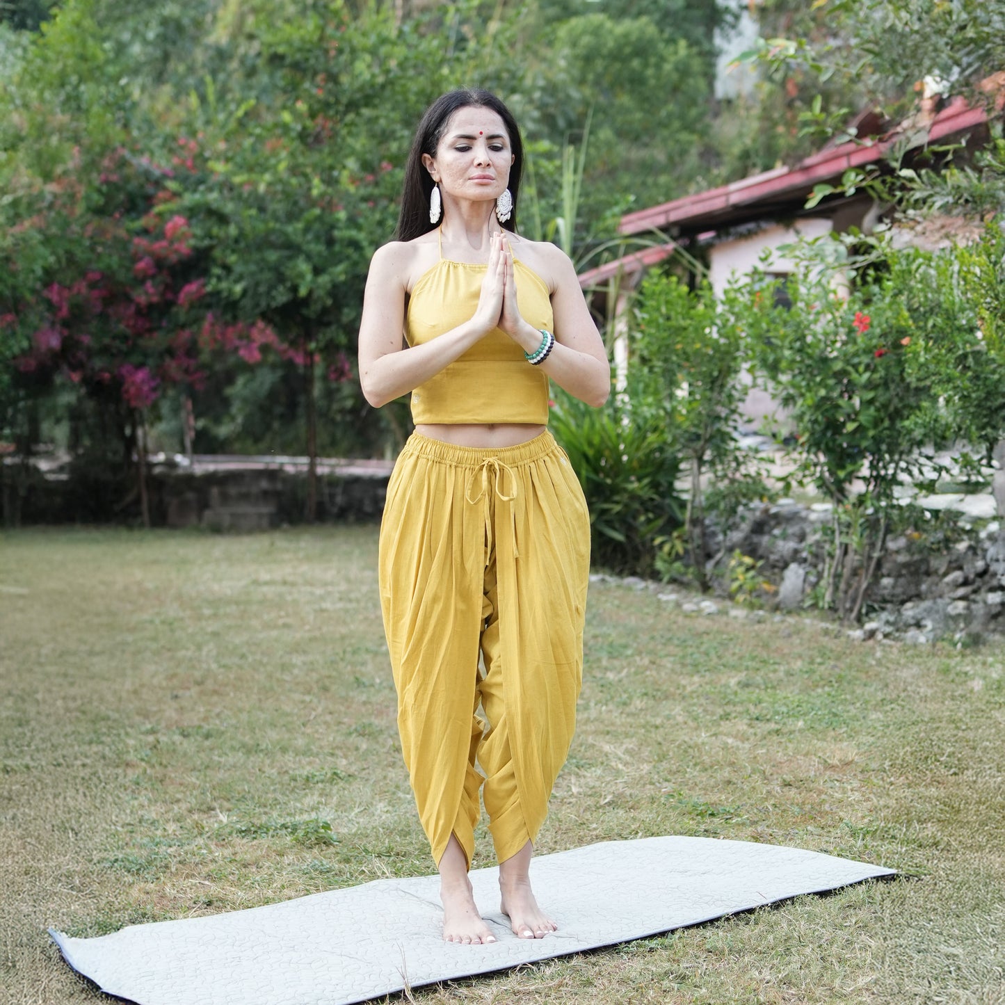 Women Cotton Yoga Pants and Yoga Top Set Yellow -Akasha