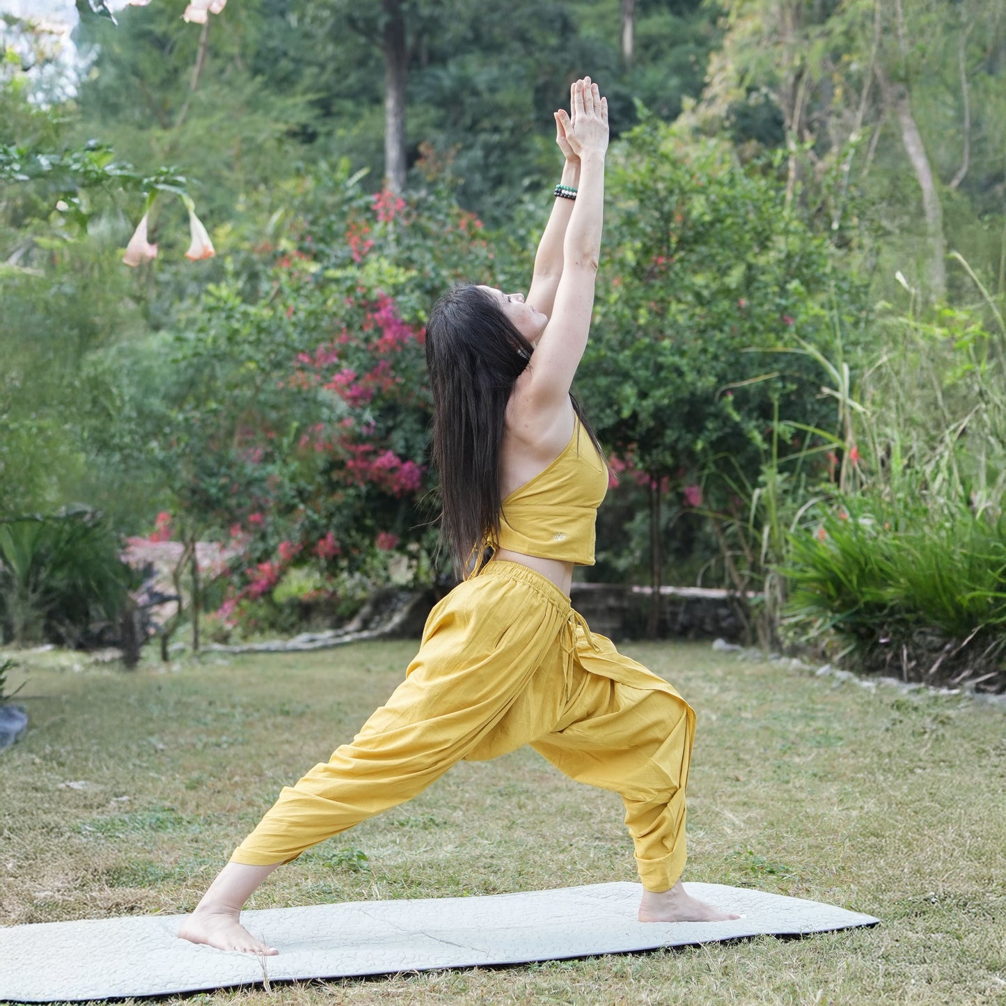 Women Cotton Yoga Pants and Yoga Top Set Yellow -Akasha