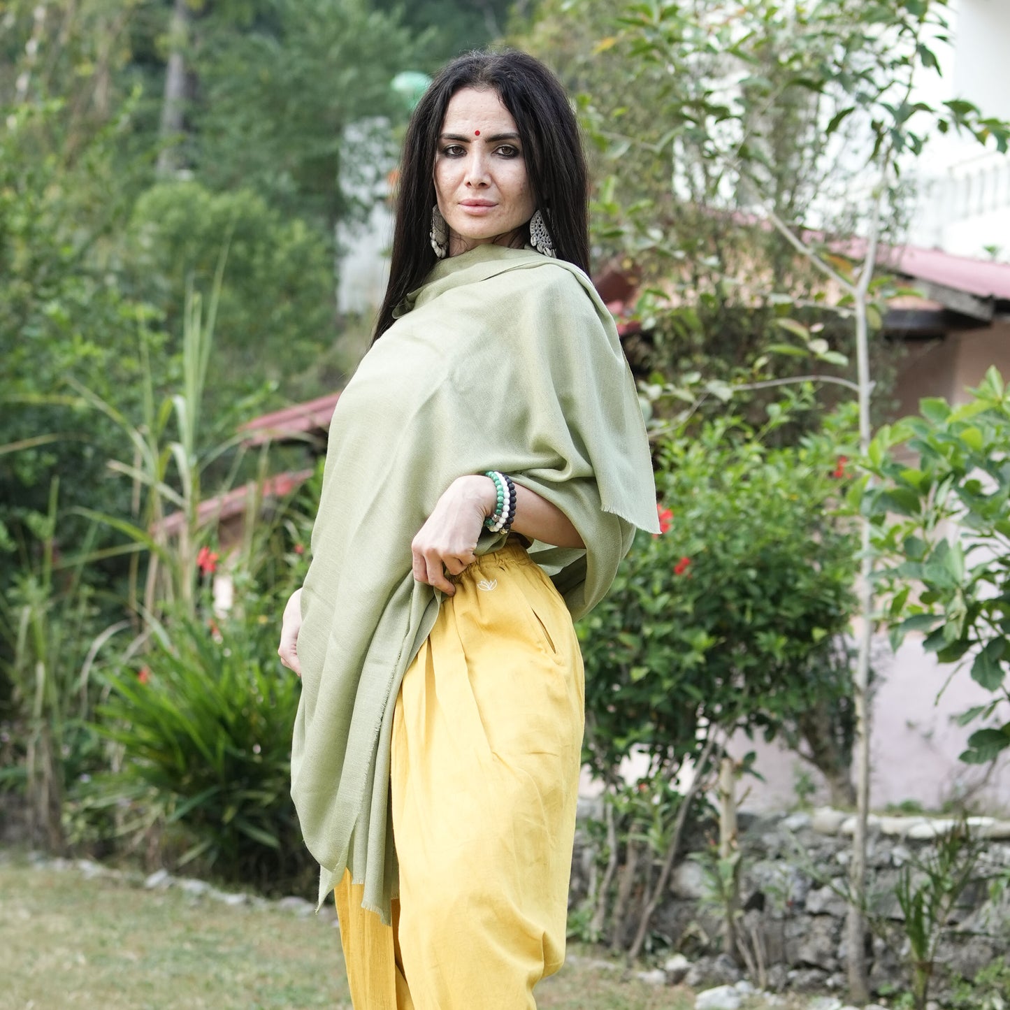 Urja Meditation Shawl in Sage Green - Medium