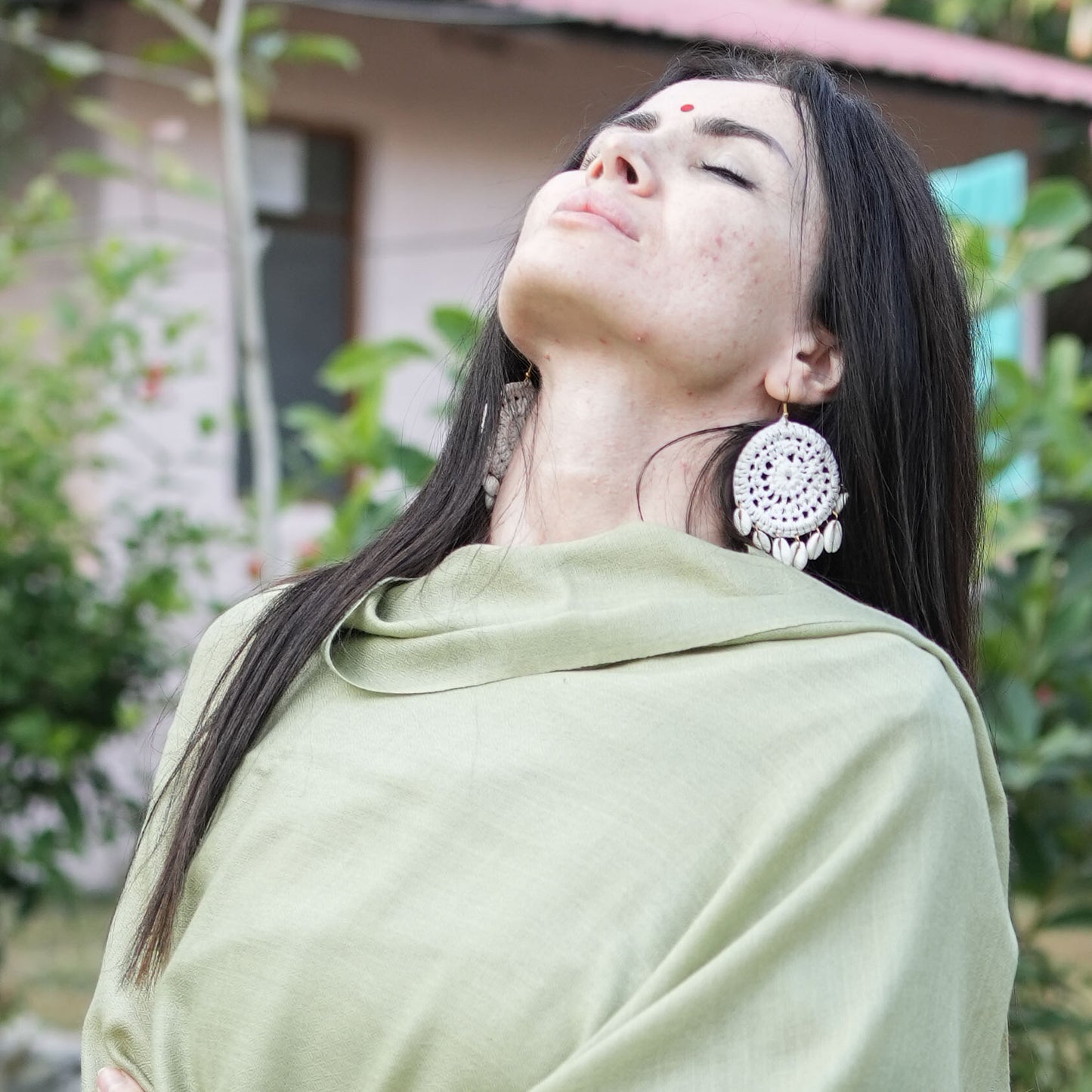 Urja Meditation Shawl in Sage Green - Medium