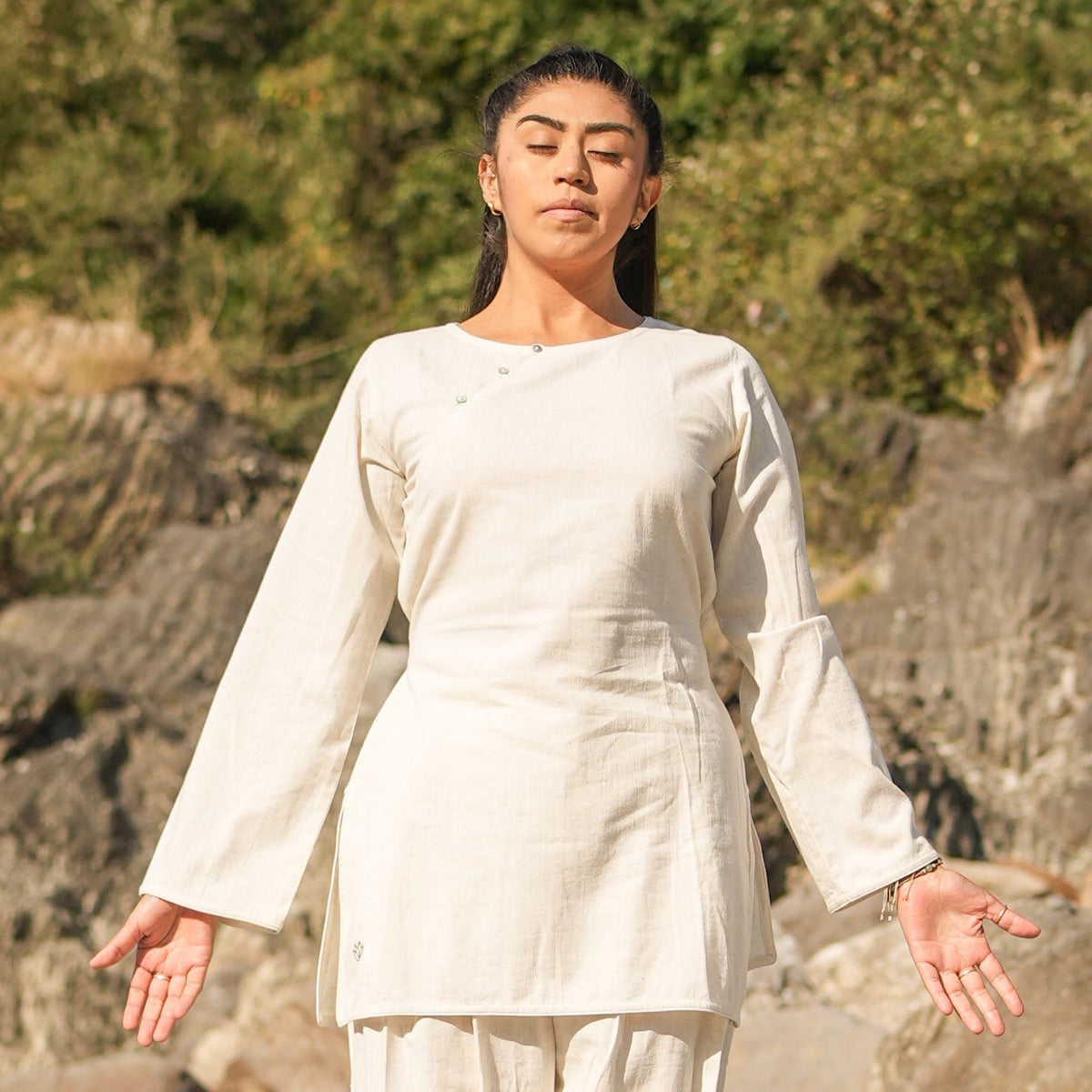 Women Cotton Yoga Top White -Tara — view 4