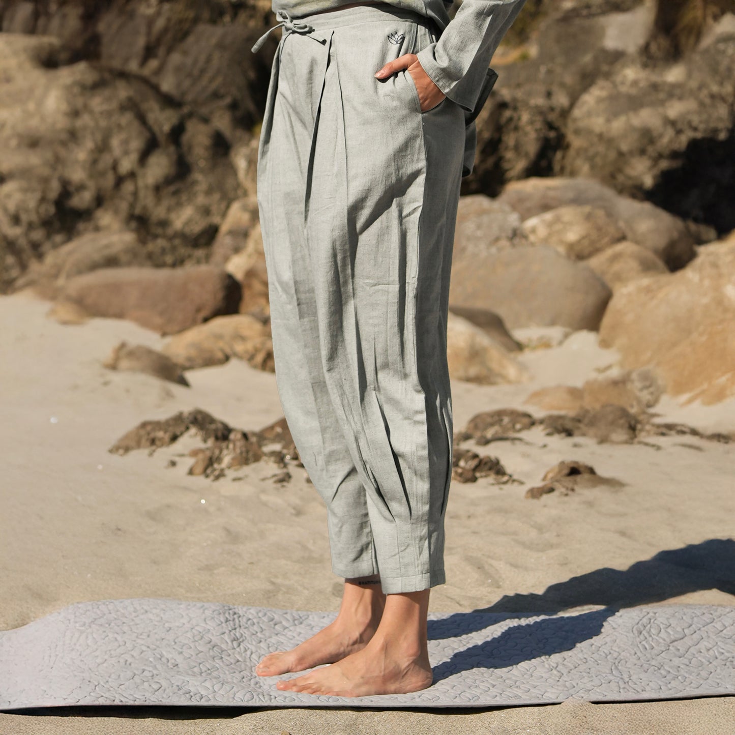 Women Cotton Yoga Pants and Yoga Top Grey -Tara