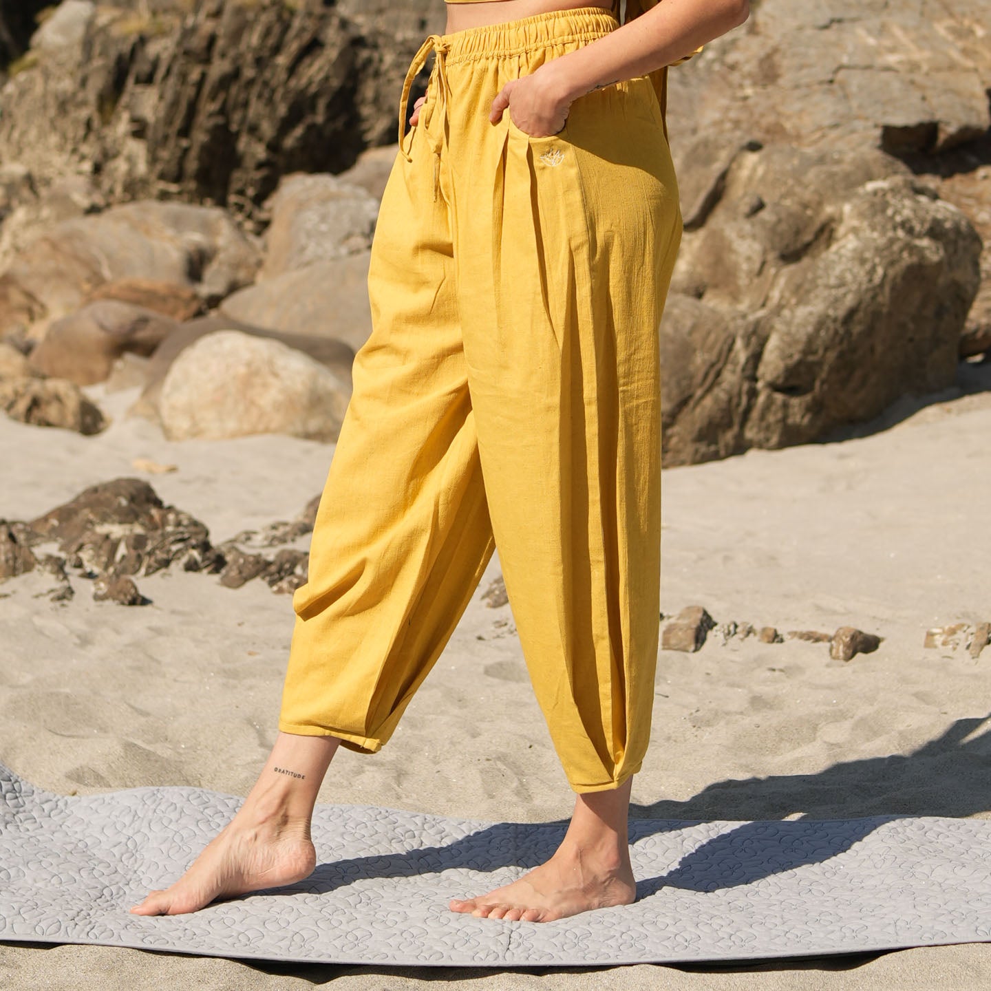 Women Cotton Yoga Pants Yellow -Soma