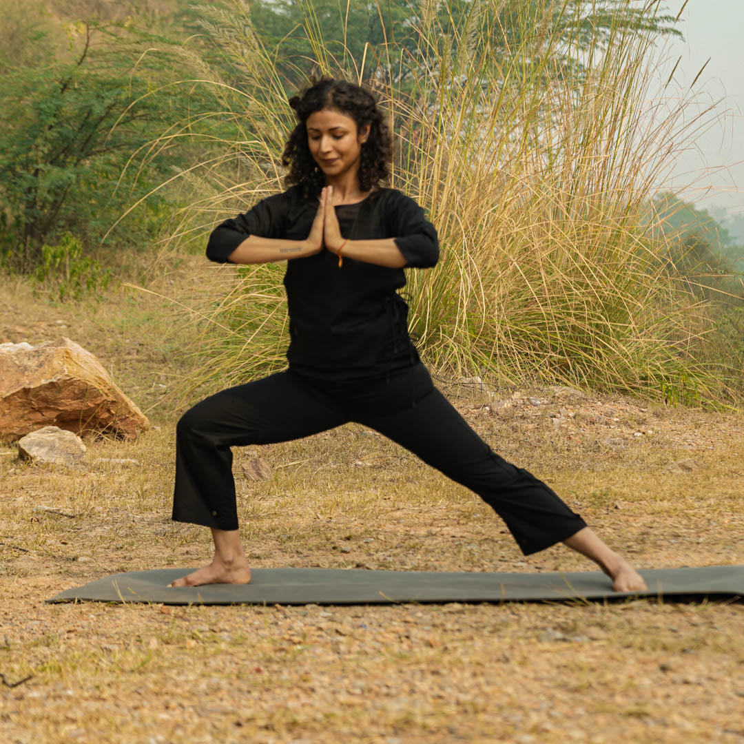 Women Cotton Yoga top Black -Chandra — view 6